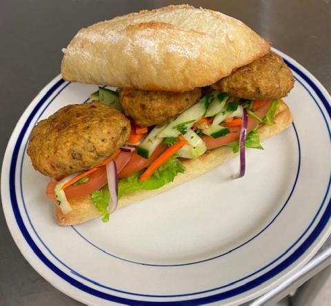 California chickpea po'boy