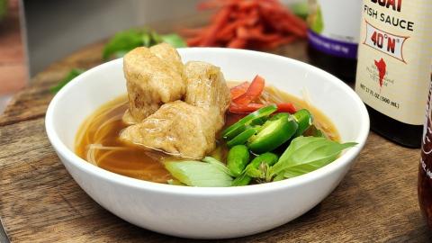 Pho-bowl-ous jackfruit