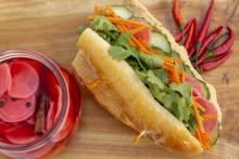 Vegan bahn mi